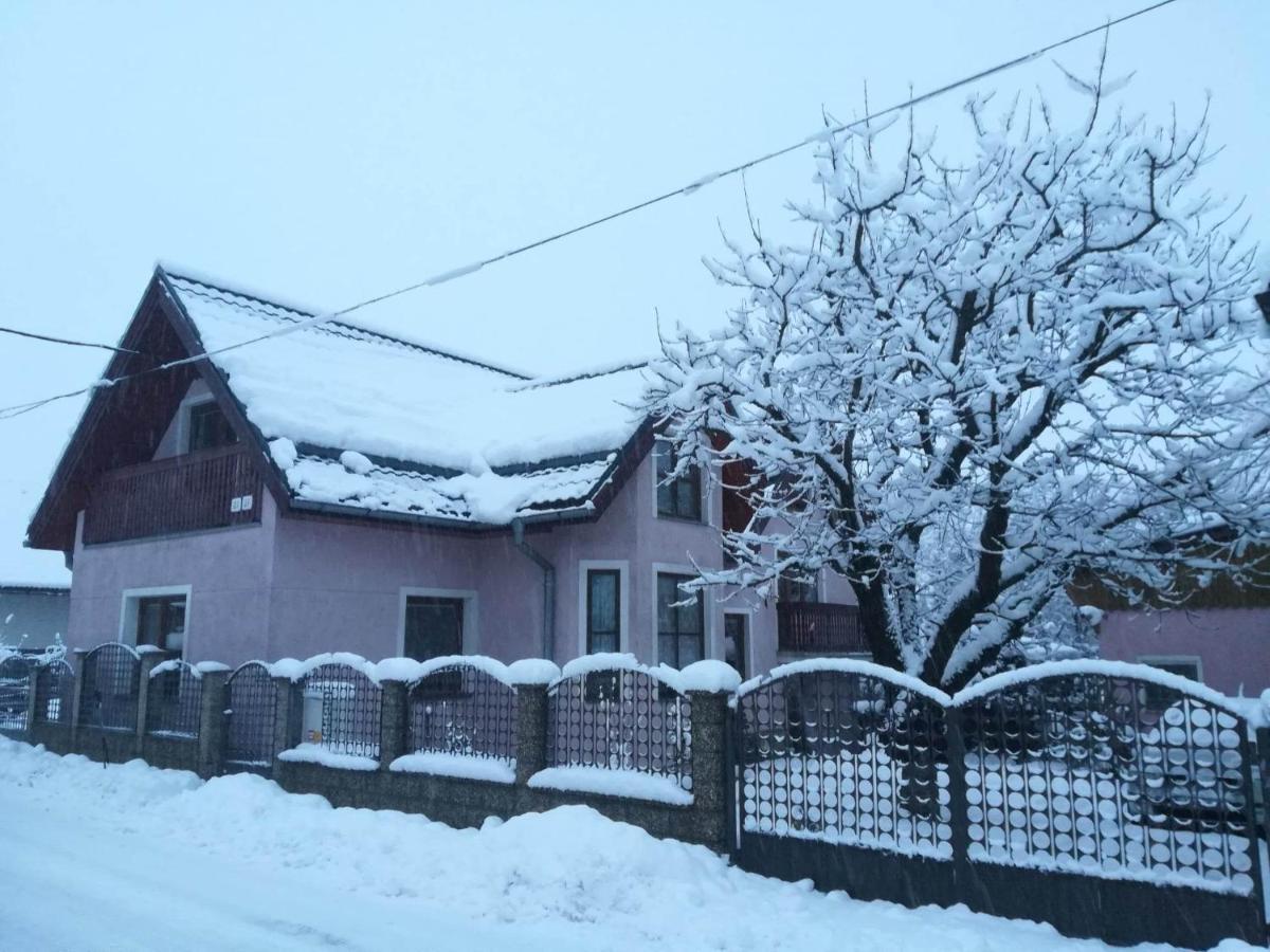 Privát Erika Lägenhet Liptovský Ján Exteriör bild
